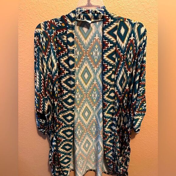 Zig Zag Stripe Aztec style cardigan - Picture 1 of 9